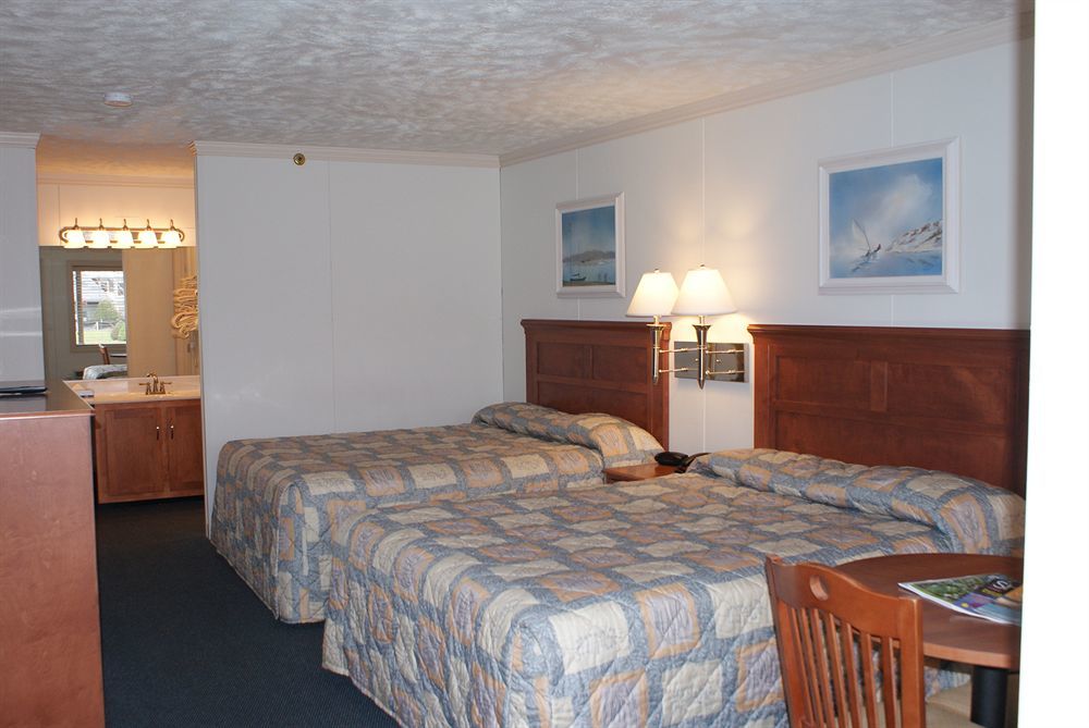 Harbor Lights Resort Frankfort Exterior foto